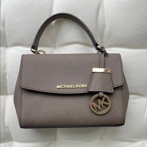 Michael Kors Ava Bag